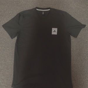 Adidas Mens Large T-shirt